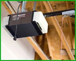 Master Garage Door Service Oxford, MA 508-506-3112 - sidebar-opener-t-07-gr-19m